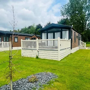 Ebor With Hot Tub Lodge Pocklington