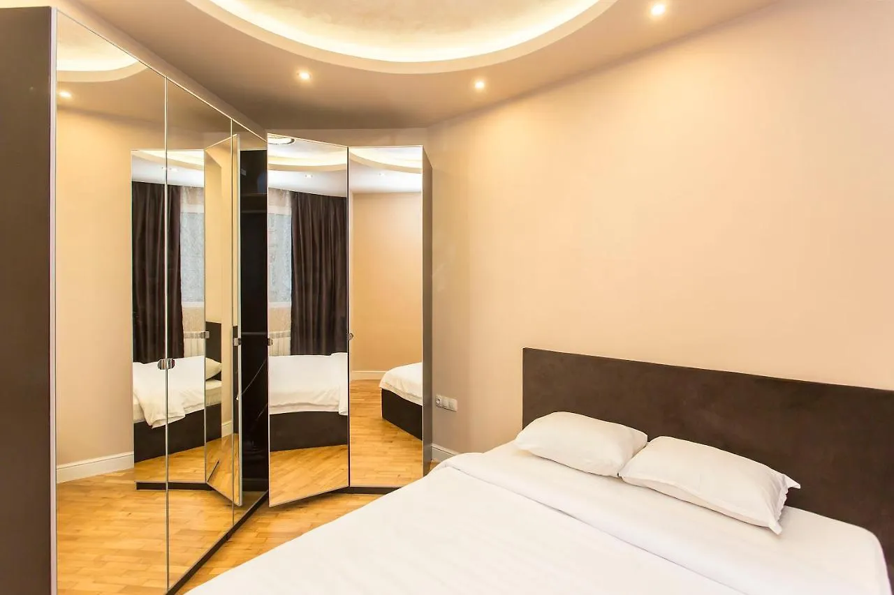 Elegant 2Bdr Apartment With A Balcony Szófia