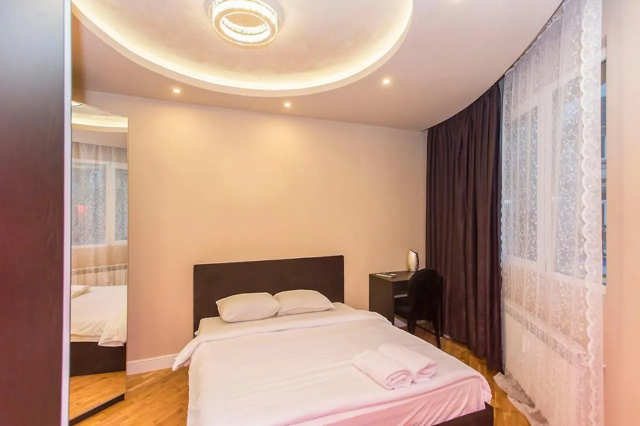 Elegant 2Bdr Apartment With A Balcony Szófia